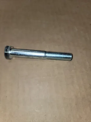 Bolt 1/2-13 x 3 1/2 Grade 5