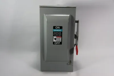 Siemens 240 Volt 3-Pole 4- Wire Fusible Safety Switches/Disconnects Outdoor General Duty 30 Amp
